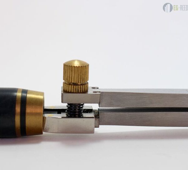 Taille-anches pour cor anglais manuel