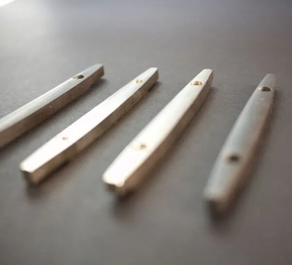 オーボエアクセサリーとリード製作道具 | EG-REEDS