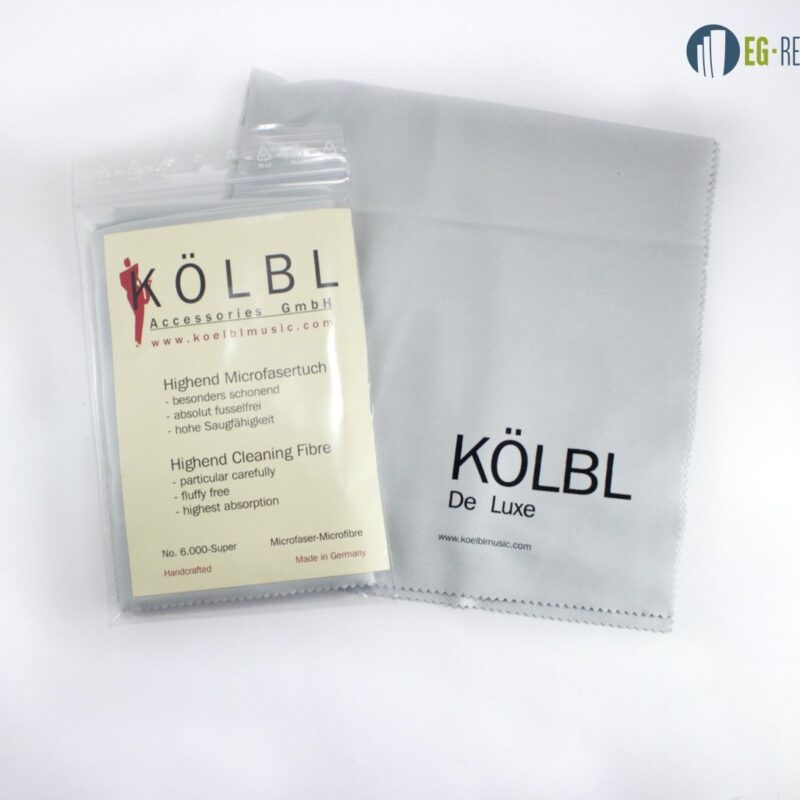 Oboe cleaning cloth
