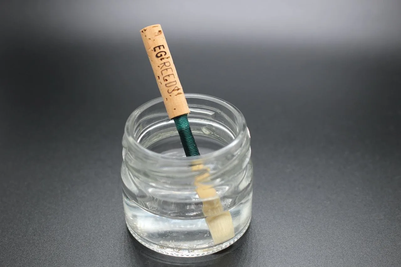 oboe reed cleaning