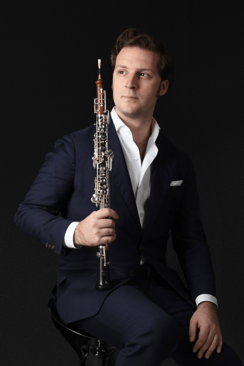 Ángel Luis Sánchez oboe.