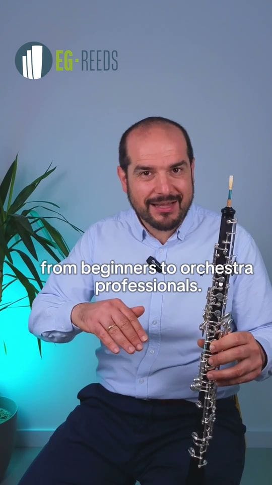 Vídeo do Éric González: deixa de lutar com as tuas palhetas! (em espanhol)